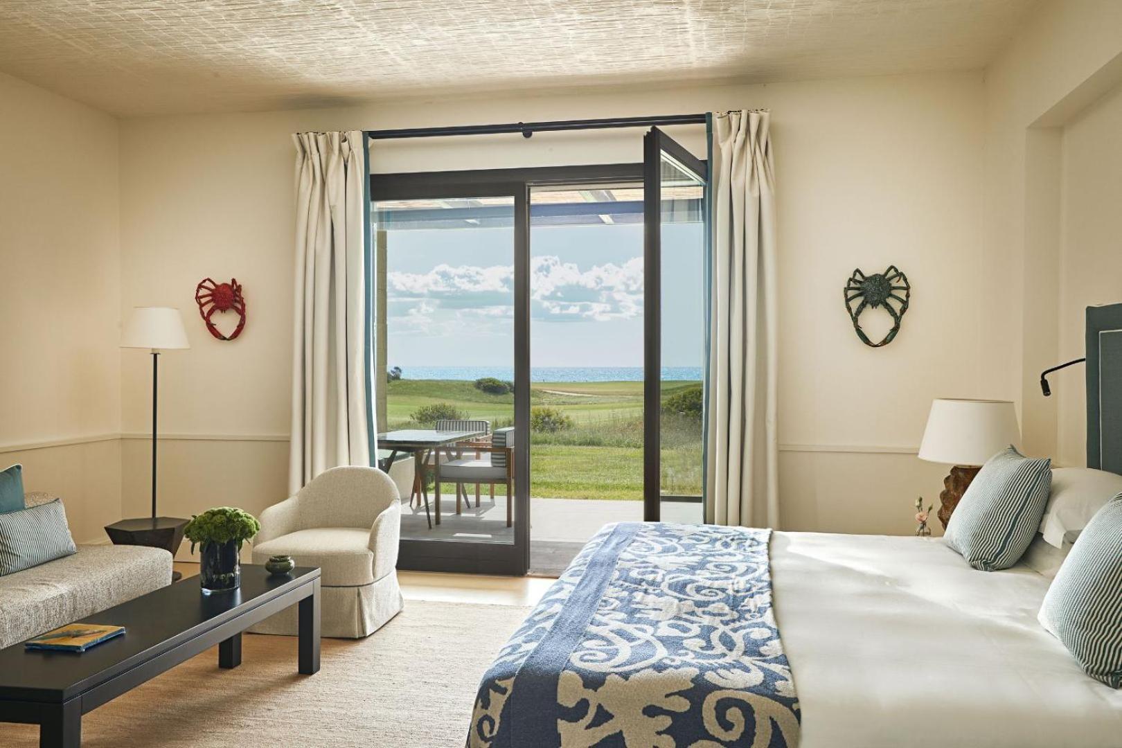 Quarto Duplo Superior com Vista Frontal do Mar